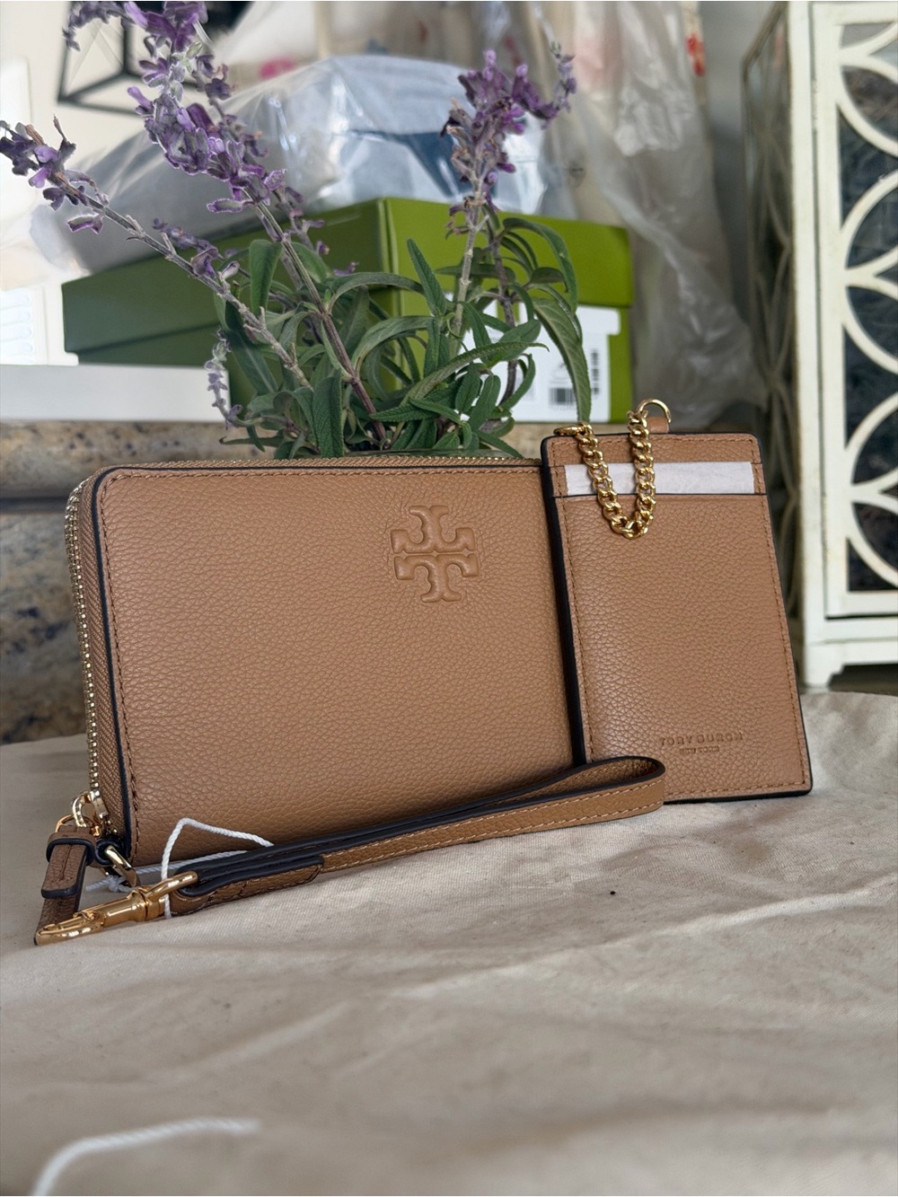 New Tory Burch 169972 Thea Wristlet Zip Continental Wallet Tiramisu Pebbled Leat